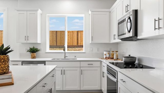 4332 Frontier Way, Modesto, CA 95356