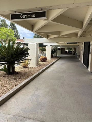 17463 Plaza Dolores, San Diego, CA 92128