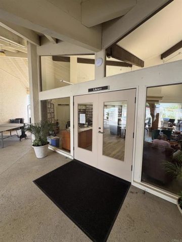 17463 Plaza Dolores, San Diego, CA 92128