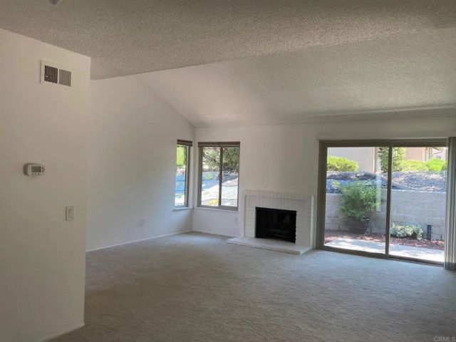 17463 Plaza Dolores, San Diego, CA 92128