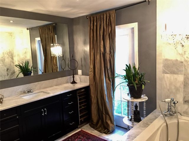 15924 NOTTINGHILL DRIVE, Lutz, FL 33548