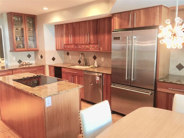 15924 NOTTINGHILL DRIVE, Lutz, FL 33548