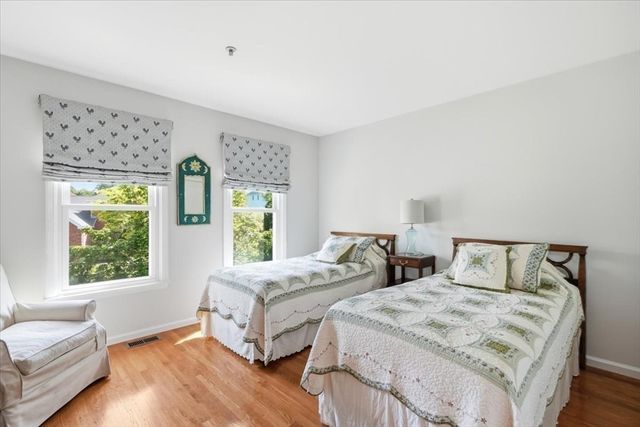 202 Rosemont Dr, North Andover, MA 01845