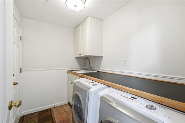 202 Rosemont Dr, North Andover, MA 01845