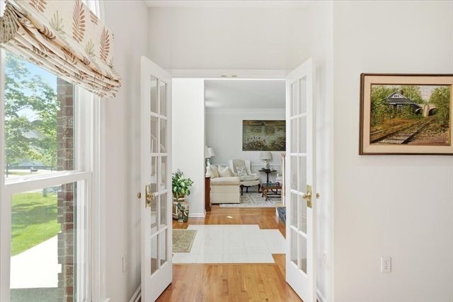 202 Rosemont Dr, North Andover, MA 01845