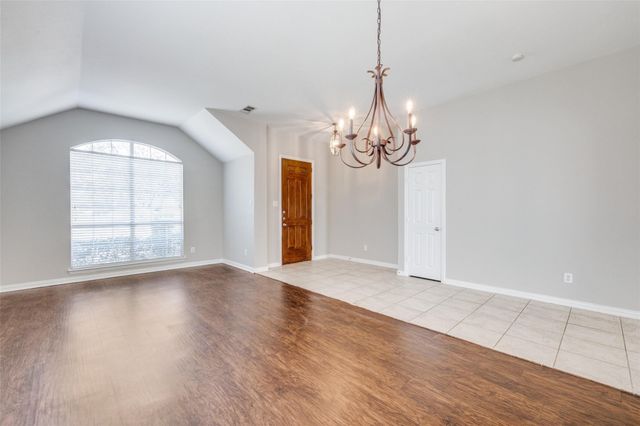 2771 Waterway Drive, Grand Prairie, TX 75054