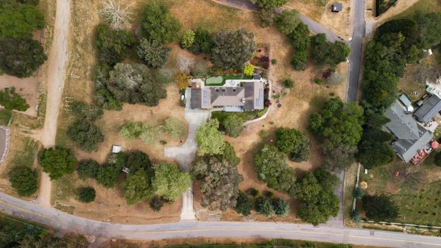2111 Cox Road, Aptos, CA 95003