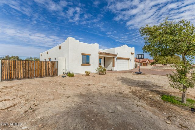 19822 W COLTER Street, Litchfield Park, AZ 85340