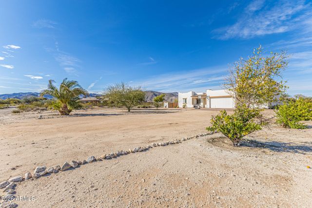 19822 W COLTER Street, Litchfield Park, AZ 85340