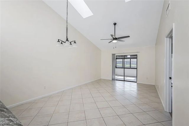 3739 SW 9th AVE 113, Cape Coral, FL 33914