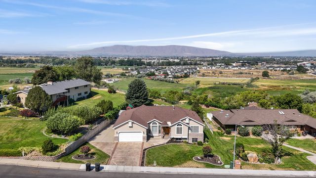 730 E SCENIC DR, Spanish Fork, UT 84660