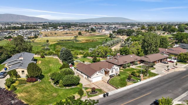 730 E SCENIC DR, Spanish Fork, UT 84660