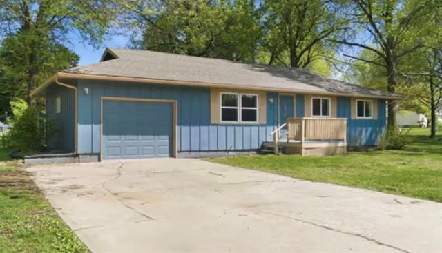 311 E Hatten Street, Drexel, MO 64742