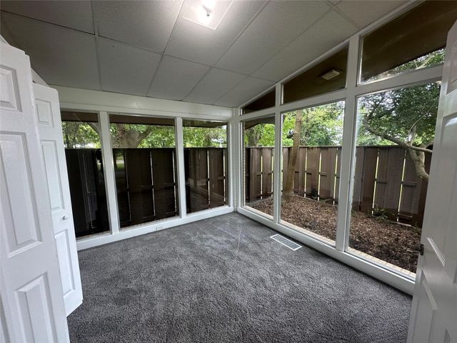 4723 N Loy Lake Road, Sherman, TX 75092