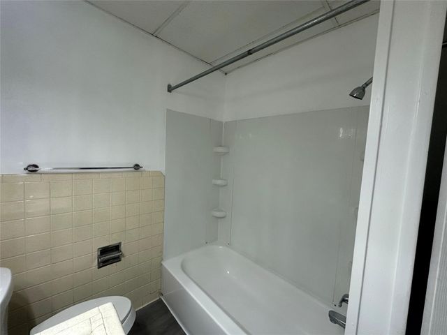 4723 N Loy Lake Road, Sherman, TX 75092