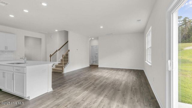 1001 Misty Creek Drive, Aberdeen, NC 28315