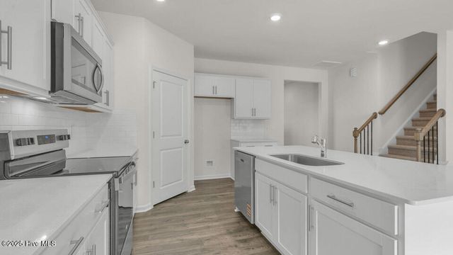 1001 Misty Creek Drive, Aberdeen, NC 28315