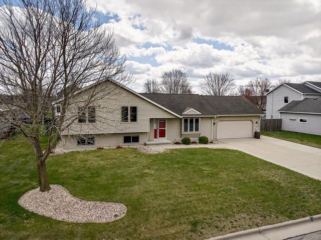 126 Albert Circle, Belleville, WI 53508