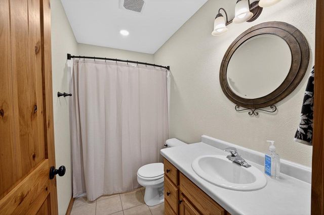 126 Albert Circle, Belleville, WI 53508
