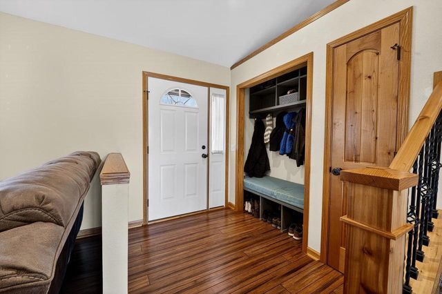 126 Albert Circle, Belleville, WI 53508