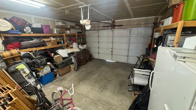 172 W ARUBA DR, Saratoga Springs, UT 84045