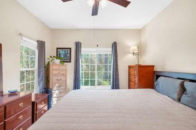 615 Fairway Dr 202, St Augustine, FL 32084