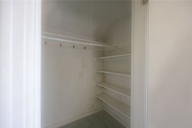 354 Wylie Ave, Clairton, PA 15025