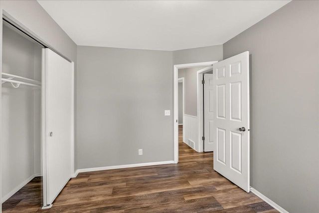 1841 S Walnut Street, Janesville, WI 53546