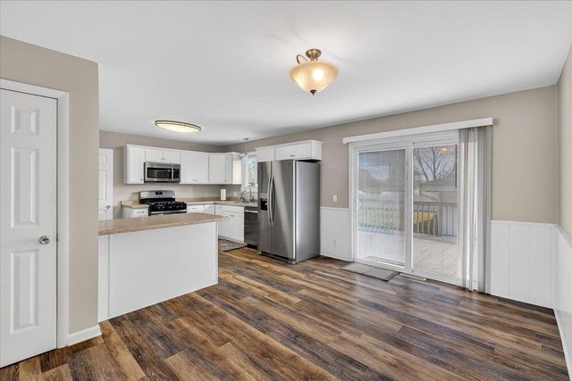 1841 S Walnut Street, Janesville, WI 53546