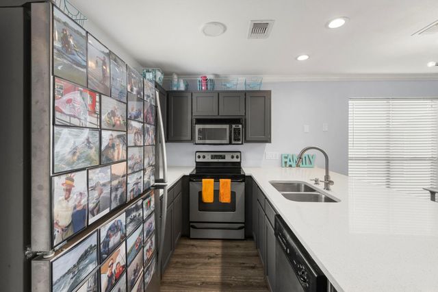 501 Reynolds ST 23, Kingsland, TX 78639