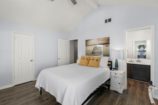 501 Reynolds ST 23, Kingsland, TX 78639