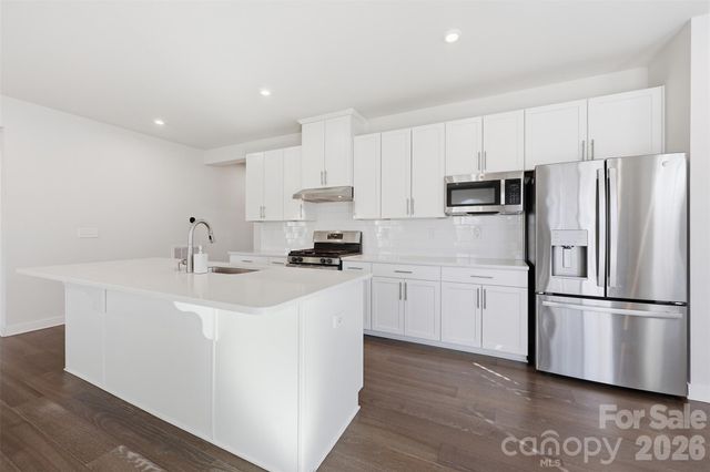 6334 Cambridge Drive, Harrisburg, NC 28075