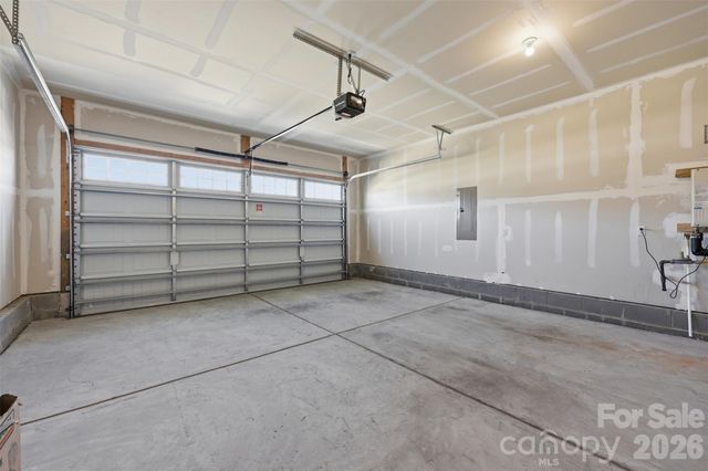 6334 Cambridge Drive, Harrisburg, NC 28075