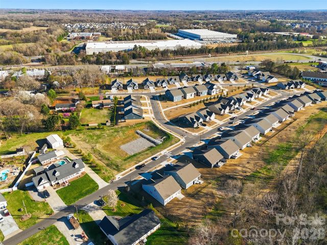 6334 Cambridge Drive, Harrisburg, NC 28075