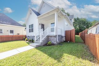 704 Vine Street, Paris, KY 40361