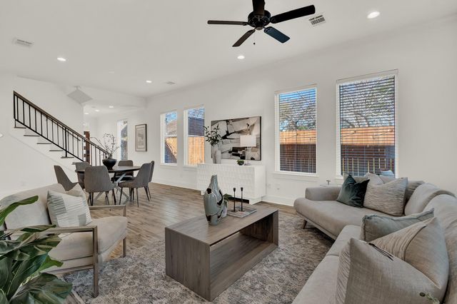 6635 Tc Jester Blvd Boulevard A, Houston, TX 77007