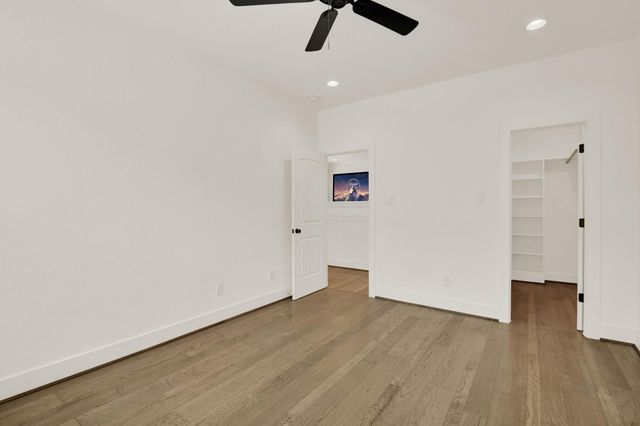 6635 Tc Jester Blvd Boulevard A, Houston, TX 77007