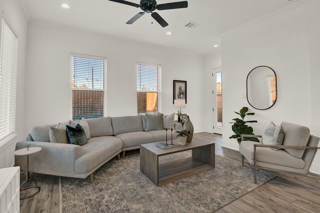 6635 Tc Jester Blvd Boulevard A, Houston, TX 77007