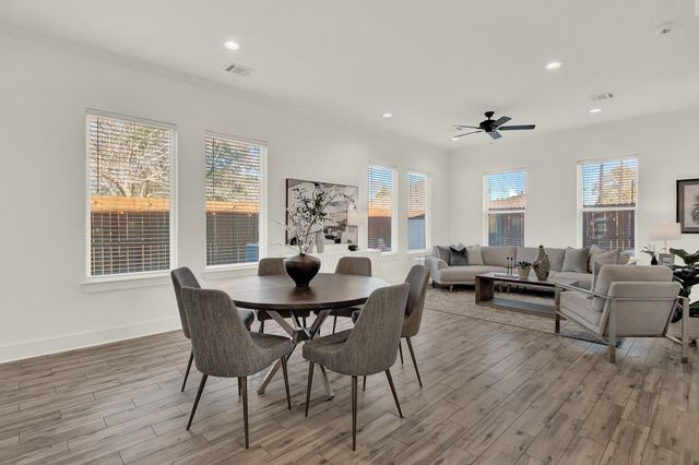 6635 Tc Jester Blvd Boulevard A, Houston, TX 77007