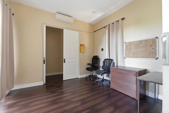 2556 La Costa Avenue, Carlsbad, CA 92009