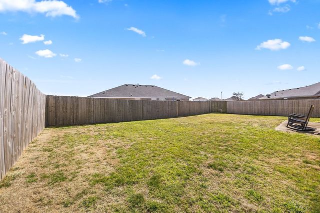 420 Brookfield Drive, Centerton, AR 72719