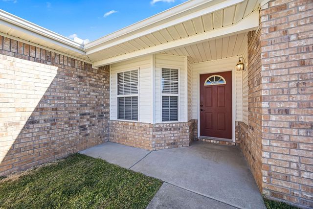 420 Brookfield Drive, Centerton, AR 72719