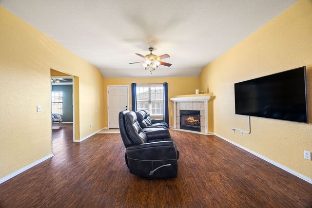 420 Brookfield Drive, Centerton, AR 72719