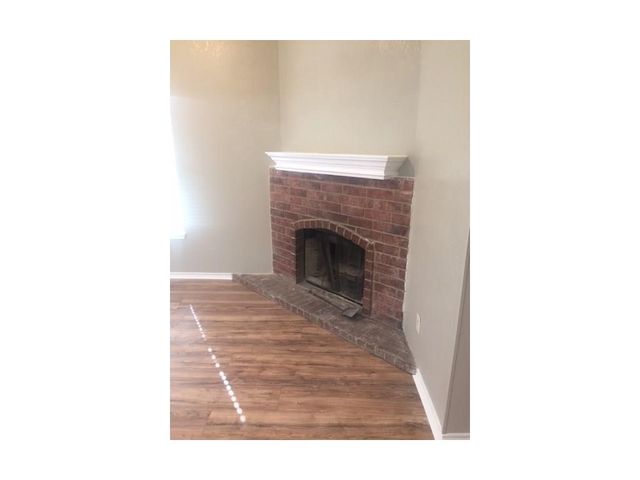 7602 Clearbrook Dr, Corpus Christi, TX 78413