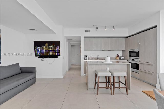 4111 S Ocean Drive 2302, Hollywood, FL 33019