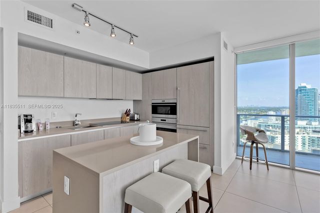 4111 S Ocean Drive 2302, Hollywood, FL 33019