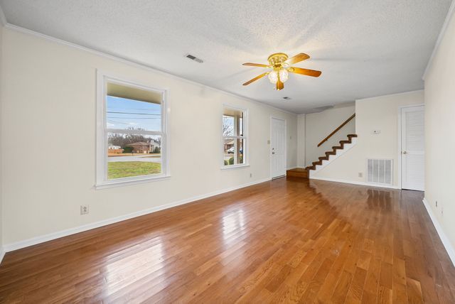 1128 Tobacco Rd, Clarksville, TN 37042