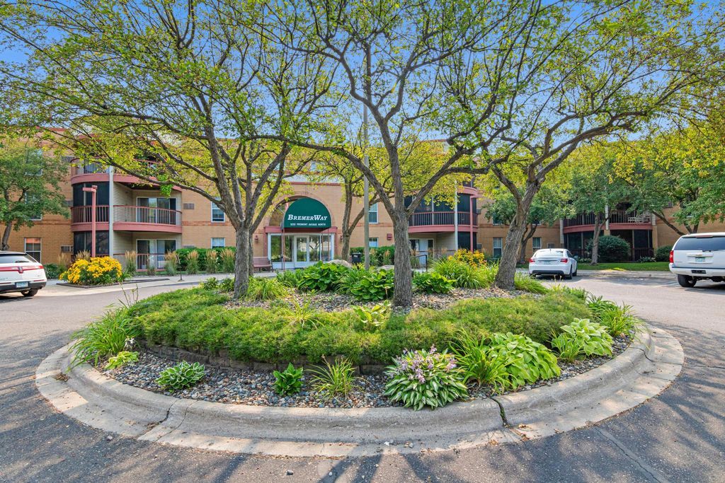 3232 Fremont Avenue N 229, Minneapolis, MN 55412 — photo 4