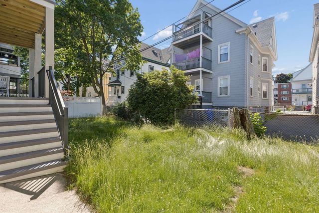 28 Glenrose Rd. 2, Boston, MA 02124