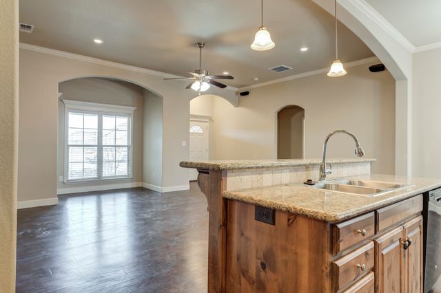 5220 Marshall Street, Lubbock, TX 79416